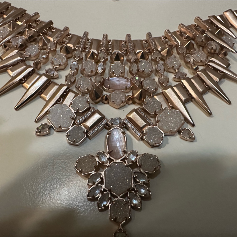 Rose Gold Kendra Scott statement necklace